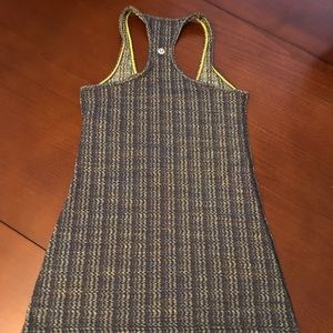 Lululemon Work Out Tank.  Size 6